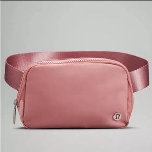 NWT Lululemon Everywhere Belt Bag- pink pastel
